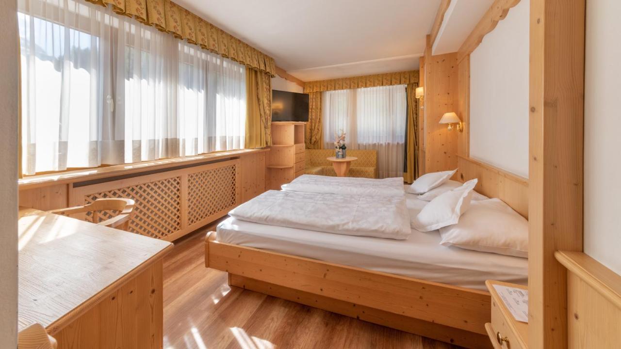 סלבה די ואל גרדנה Hotel Armin מראה חיצוני תמונה