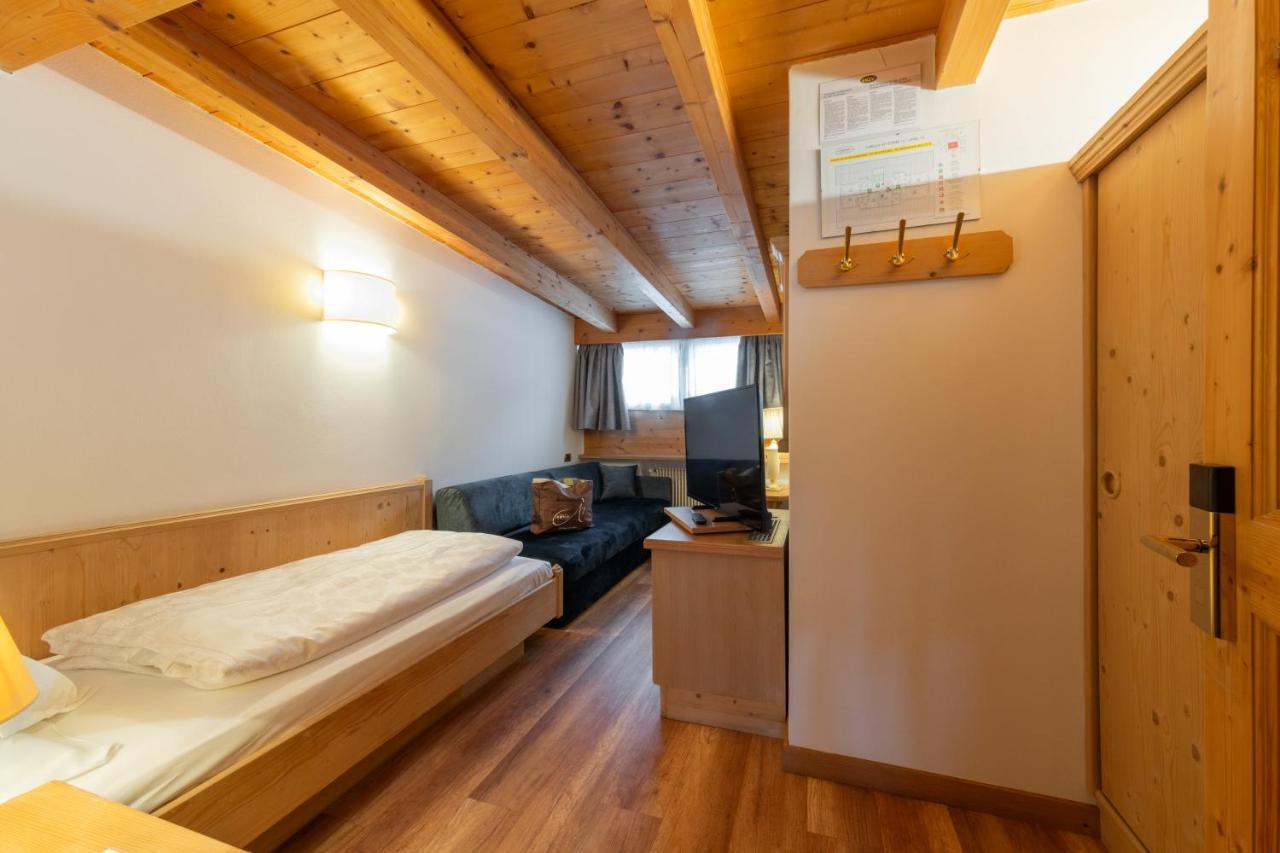 סלבה די ואל גרדנה Hotel Armin מראה חיצוני תמונה