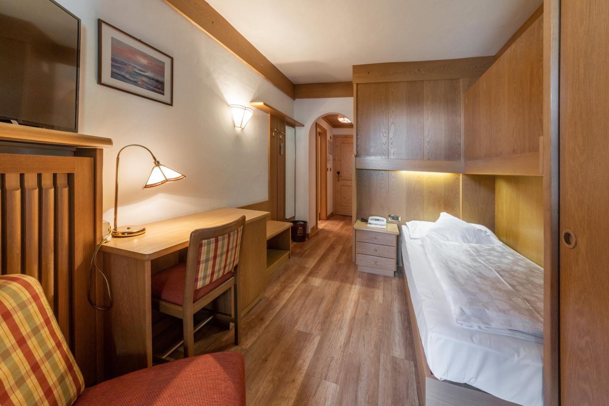 סלבה די ואל גרדנה Hotel Armin מראה חיצוני תמונה