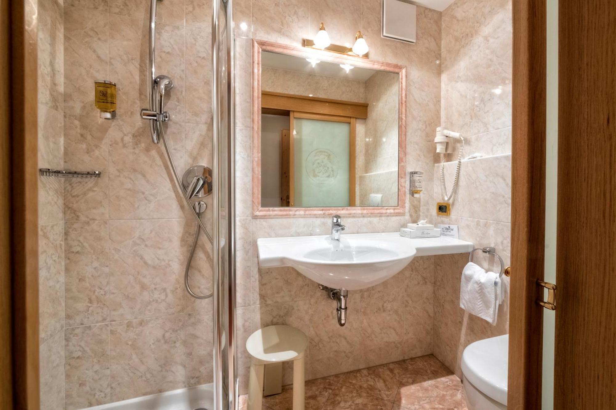 סלבה די ואל גרדנה Hotel Armin מראה חיצוני תמונה