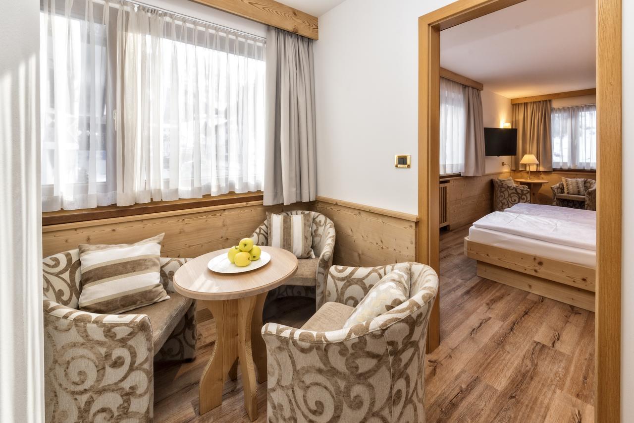 סלבה די ואל גרדנה Hotel Armin מראה חיצוני תמונה